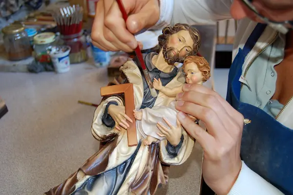 Painting sculpture