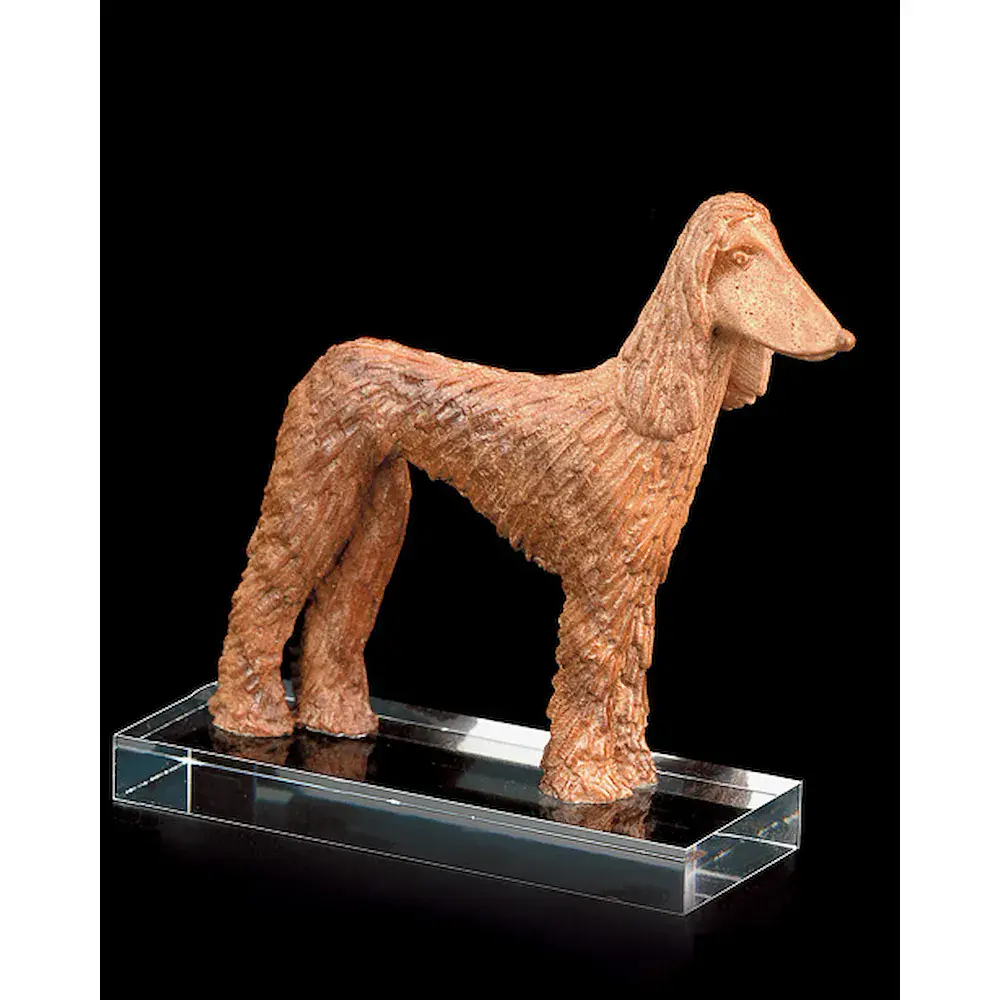 Galgo (con el pedistal de plexiglás)