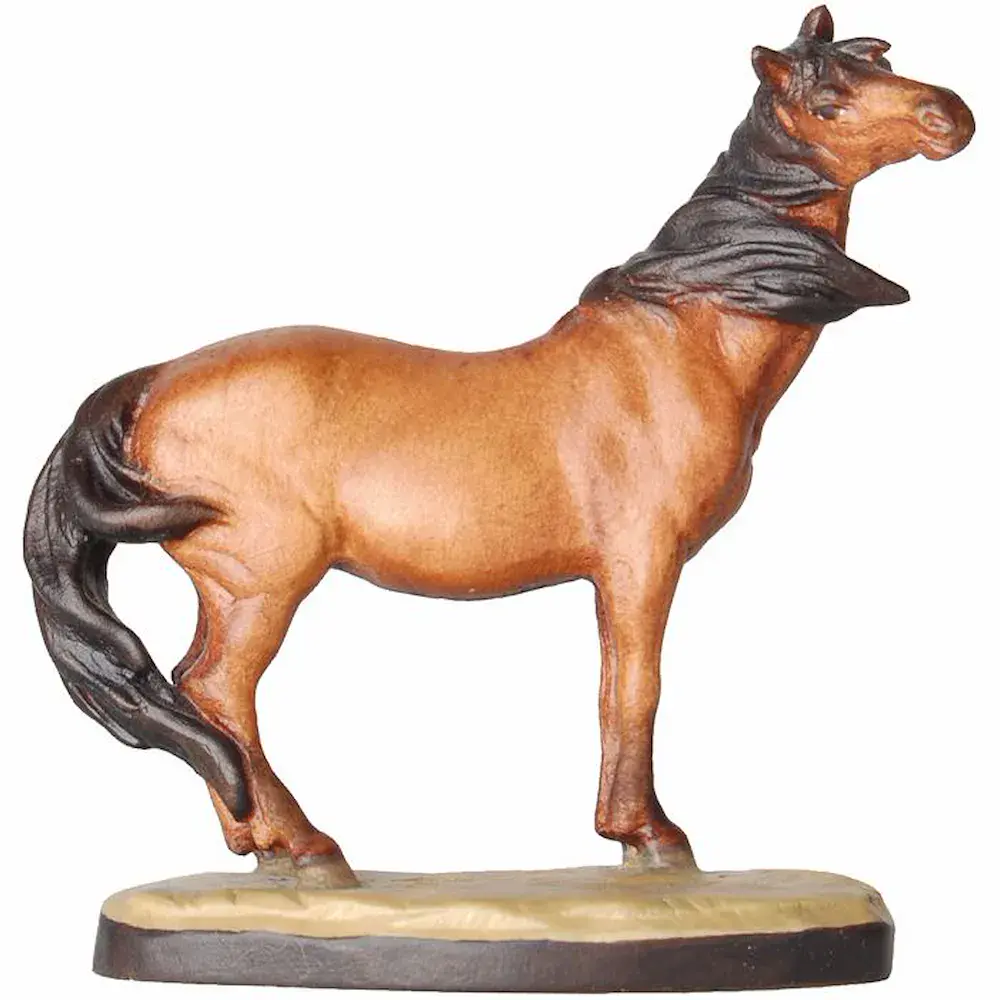Cavallo in piedi