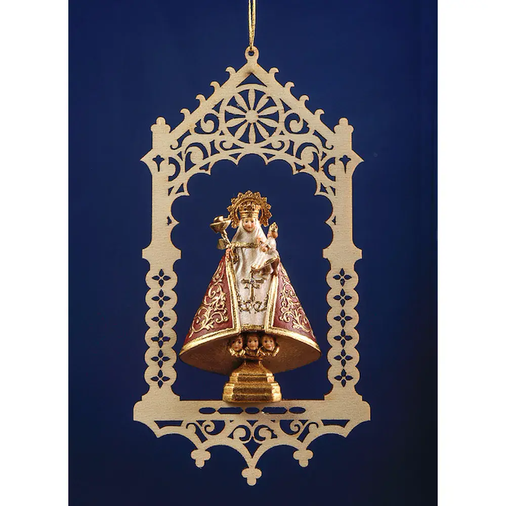 Madonna von Cavadonga in Nische