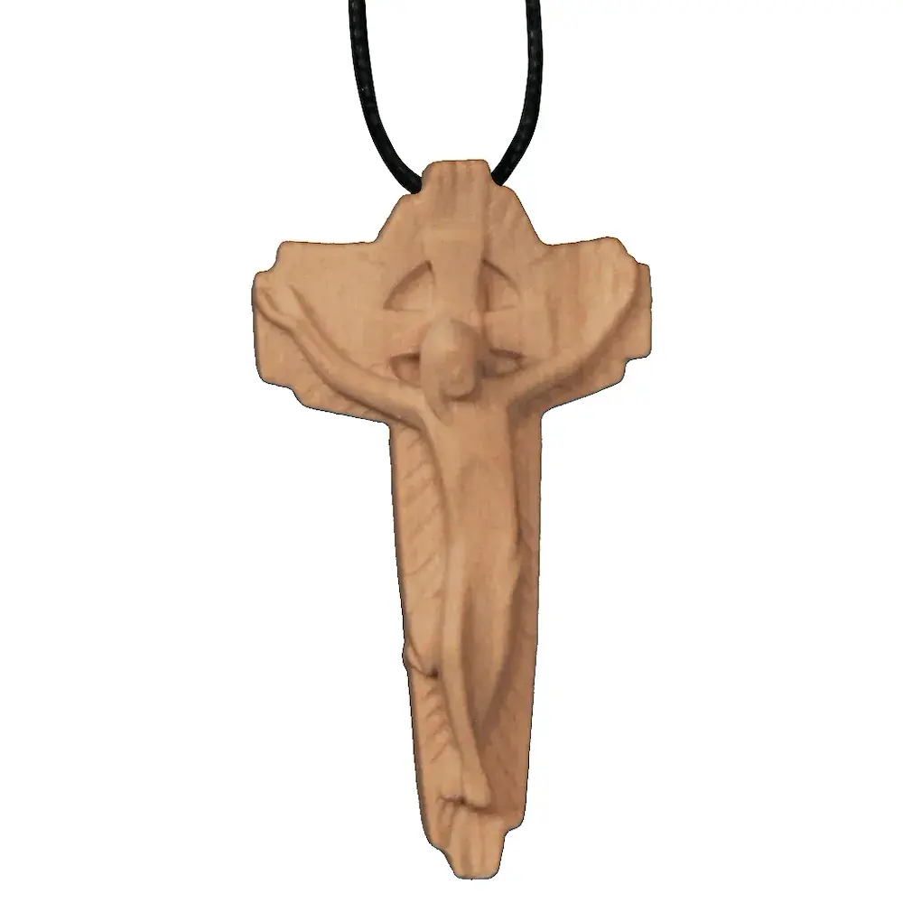 Croce moderna con ciondolo in pelle