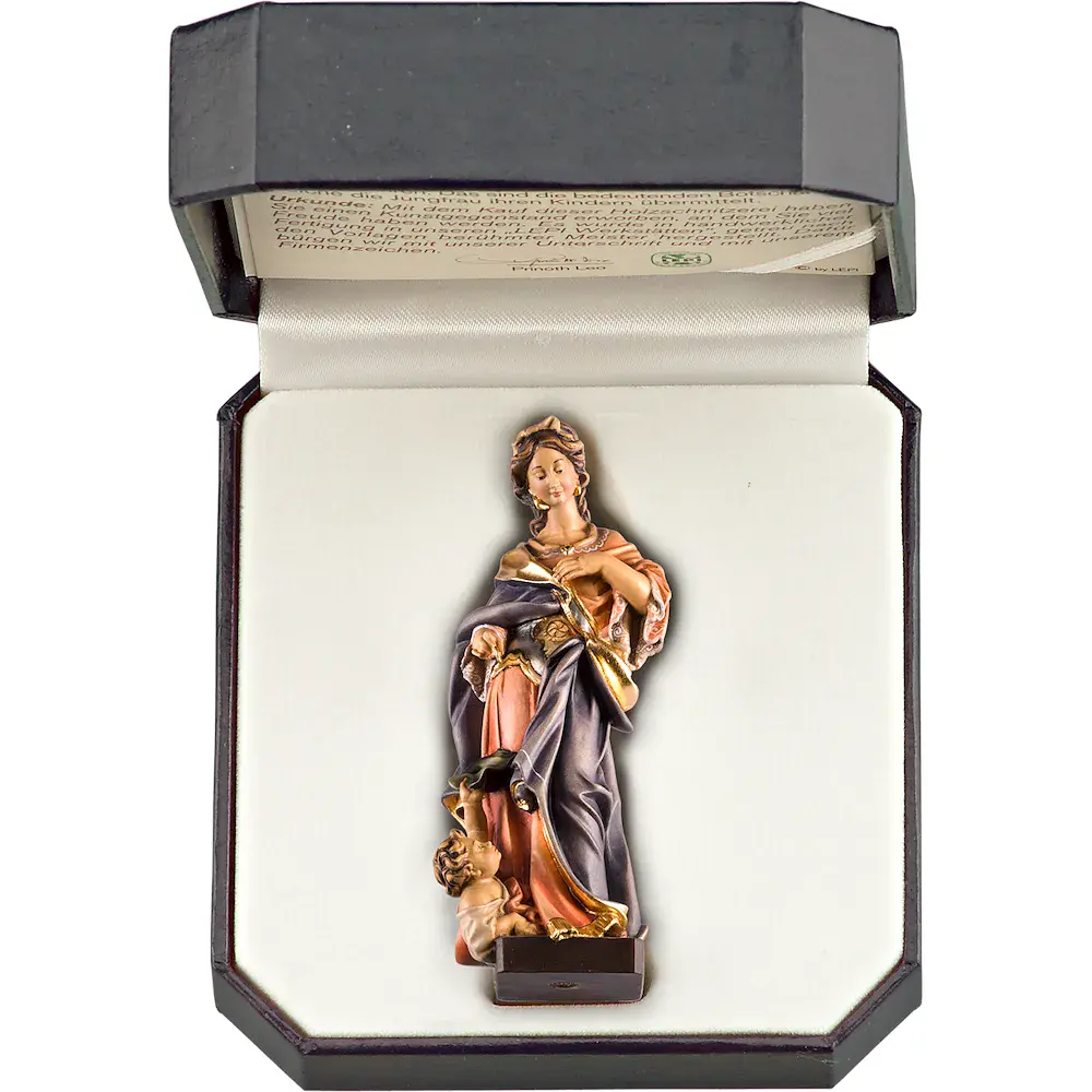 Sta. Isabel con el estuche