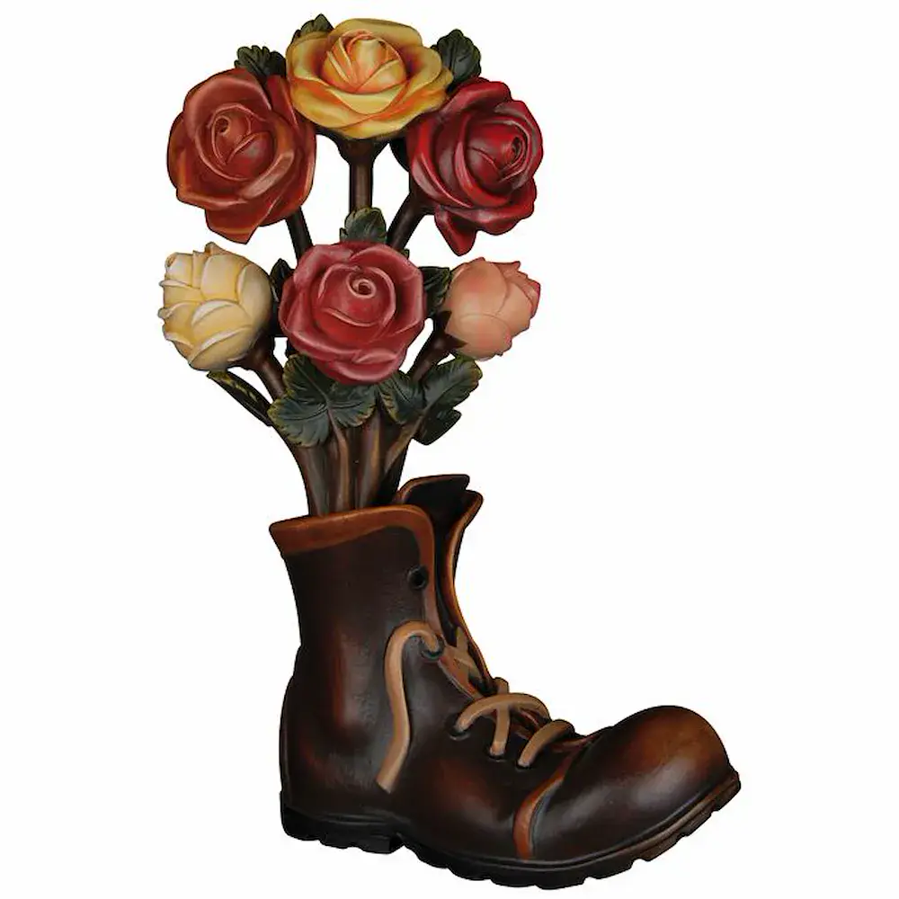 Mazzo di rose con scarpone