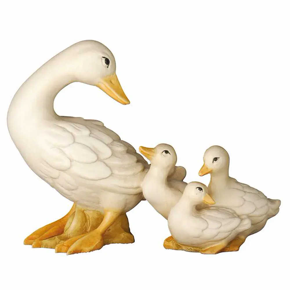Goose with chicks