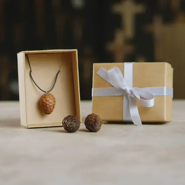 jewels & charms