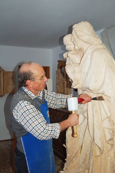 Heiliger Josef mit Lilie